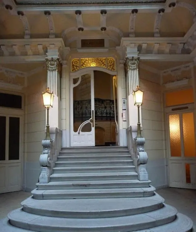 شقة Palazzo Del Re بودابست 0*,  المجر